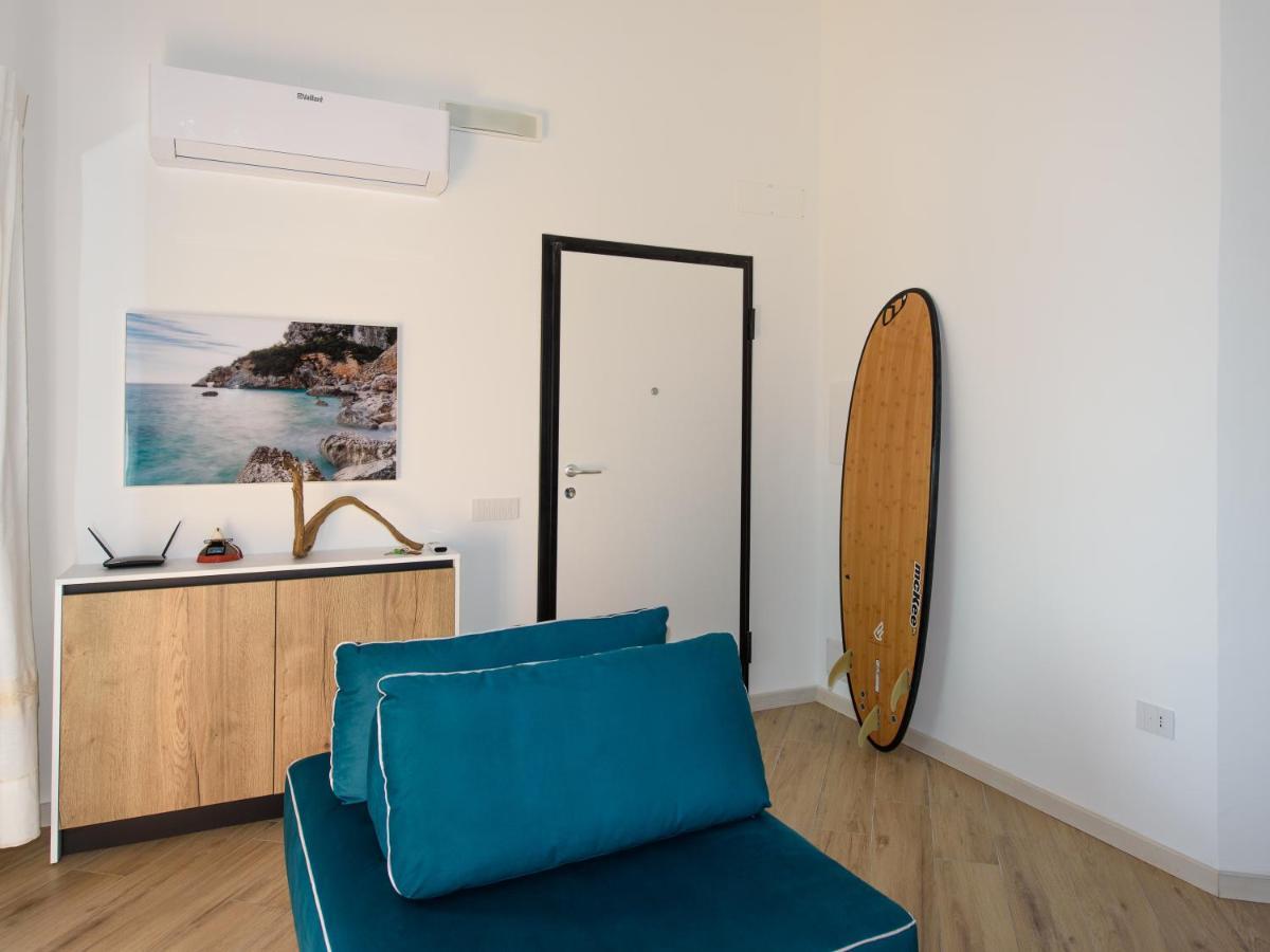 Apartamento Loft Lungomare Vista Mare E Monti Àrbatax Exterior foto