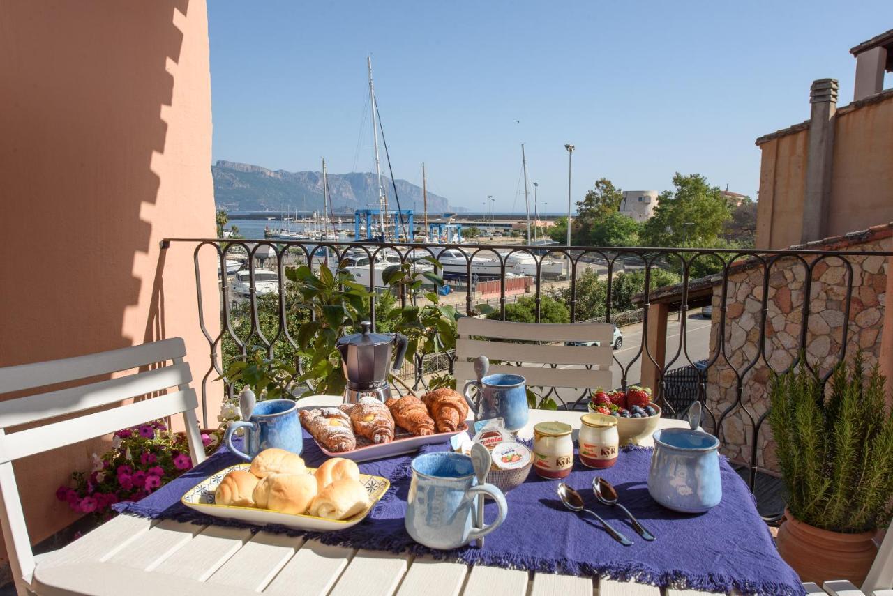 Apartamento Loft Lungomare Vista Mare E Monti Àrbatax Exterior foto