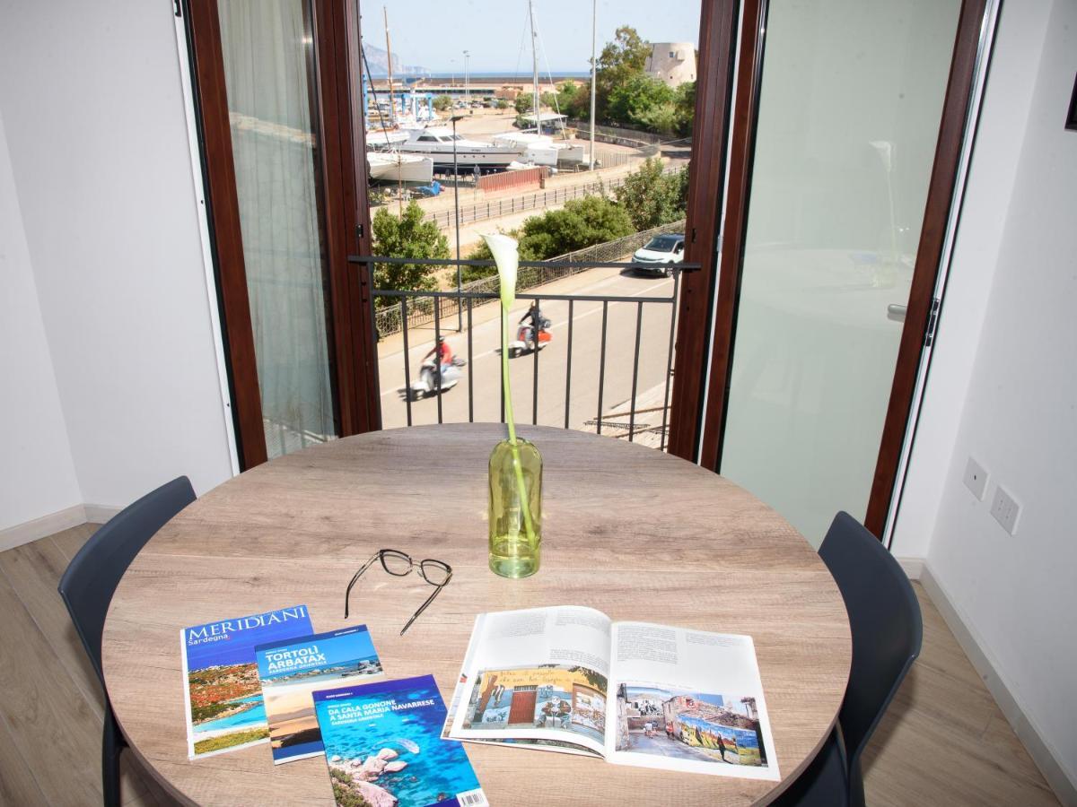 Apartamento Loft Lungomare Vista Mare E Monti Àrbatax Exterior foto