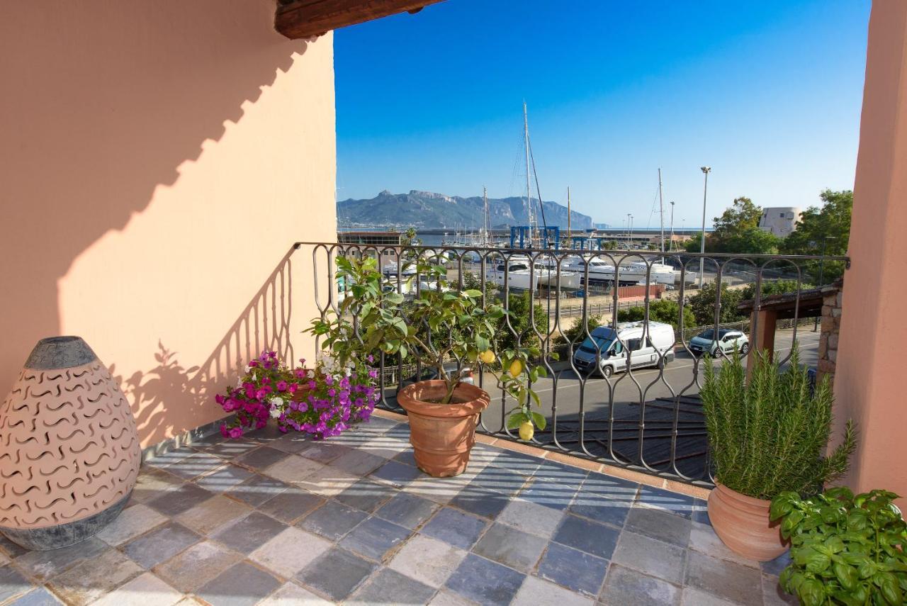 Apartamento Loft Lungomare Vista Mare E Monti Àrbatax Exterior foto
