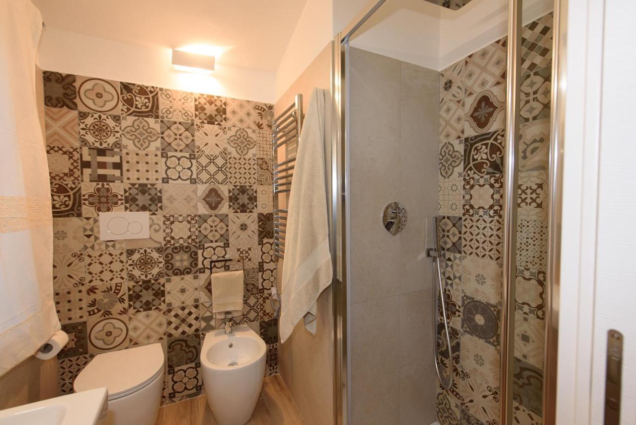 Apartamento Loft Lungomare Vista Mare E Monti Àrbatax Exterior foto